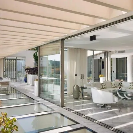 6 Bedrooms With A Heated Swimming Pool * Antibes